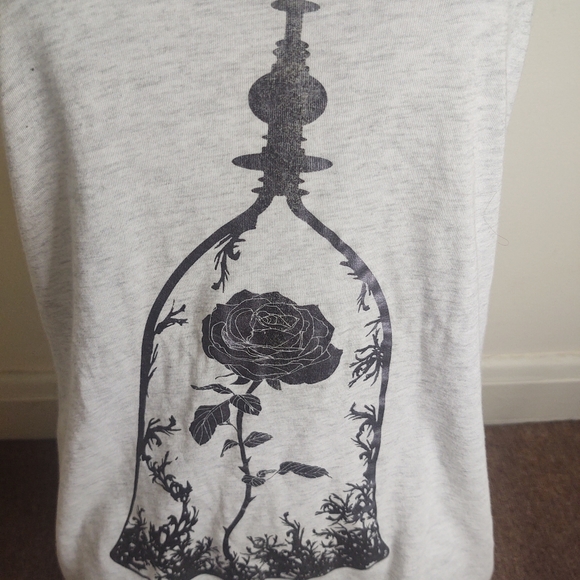 Beauty and the Beast Tank - Picture 7 of 8